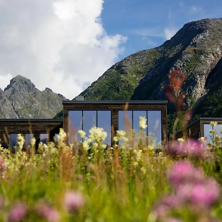 Semesterbostad Lyngvaer Horizon - Jacuzzi & Sauna - No 08 Lyngværet
